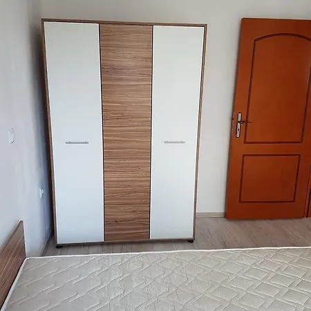 71 Patriarh Evtimiy Appartement Burgas